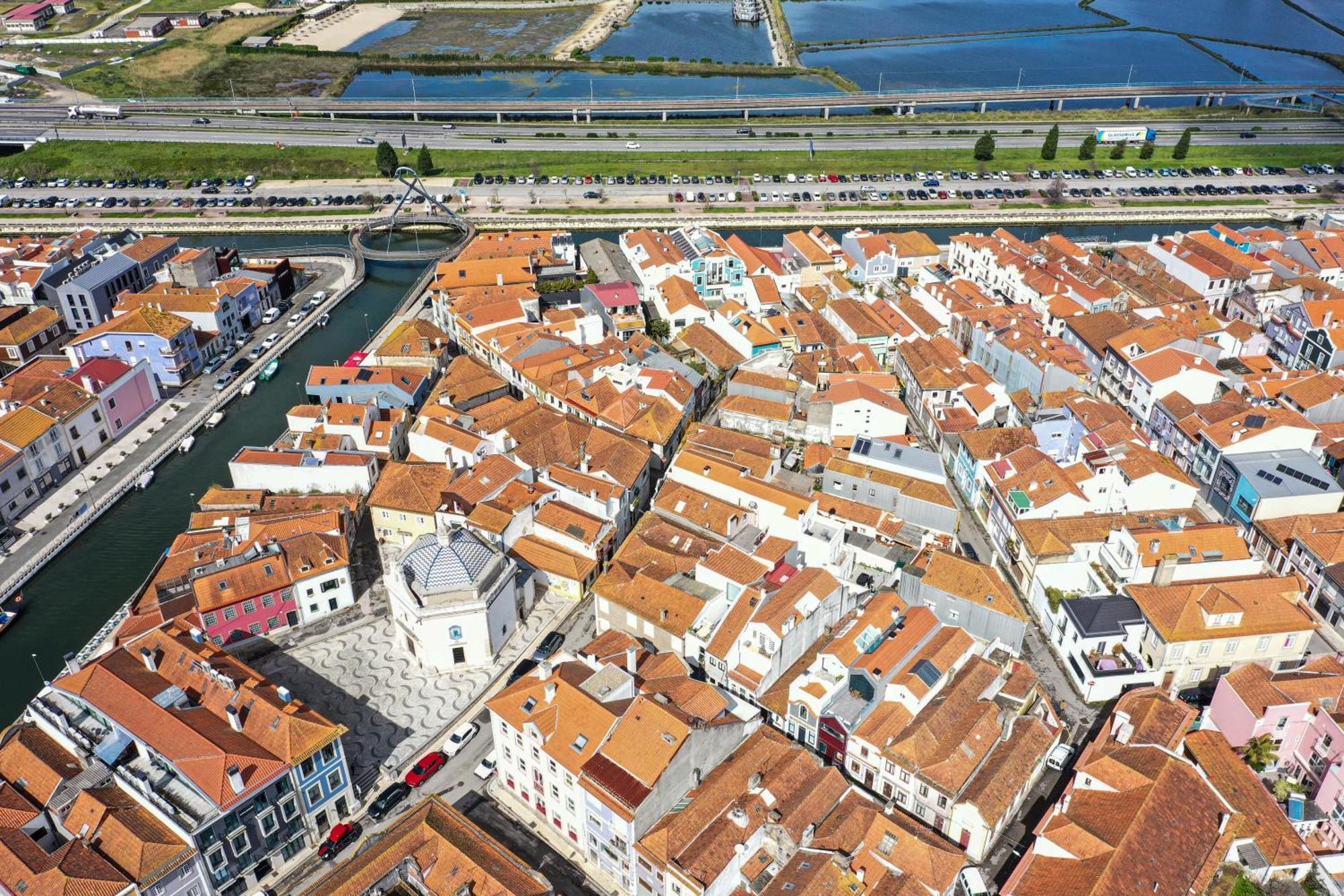 Apartamento Live In Aveiro Exterior foto